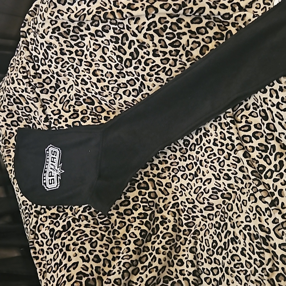 Spurs head scarf blk